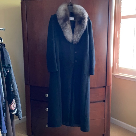 Vertigo Wool Crepe Coat